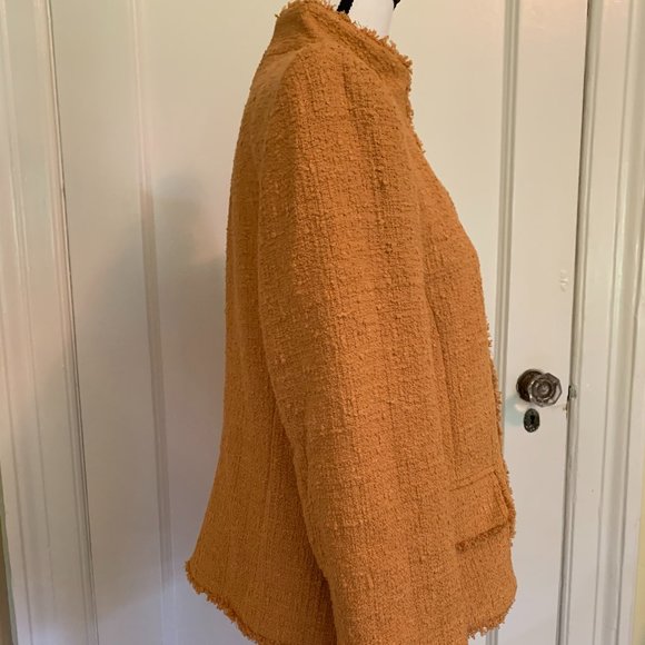 Ellen Tracy Blazer, Size 10 - Picture 2 of 6